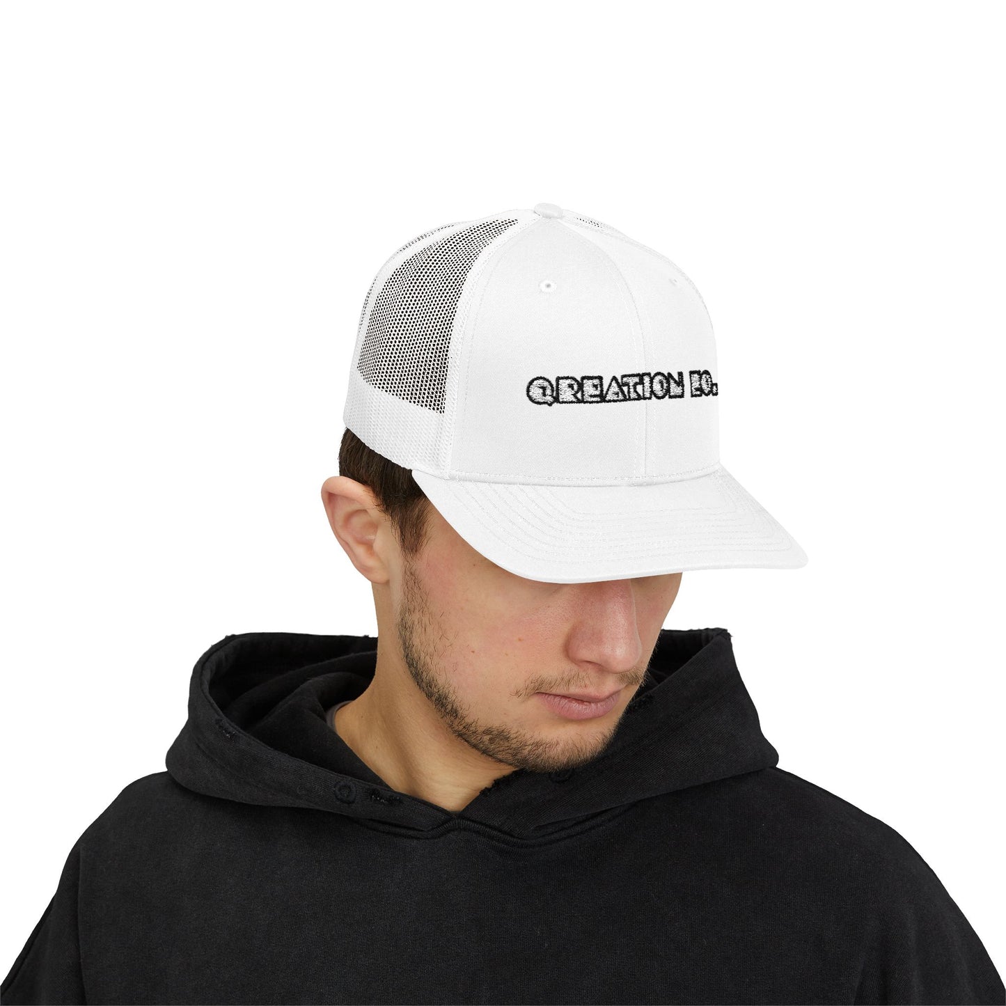 "Q-Classic" Snapback Trucker Cap
