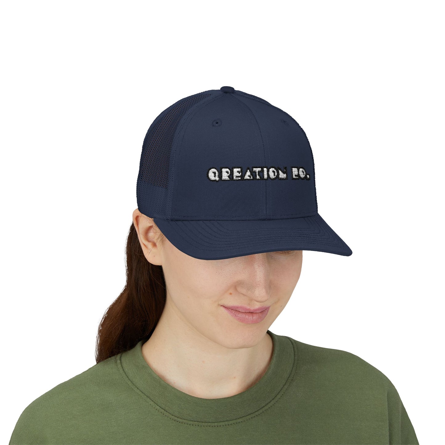 "Q-Classic" Snapback Trucker Cap