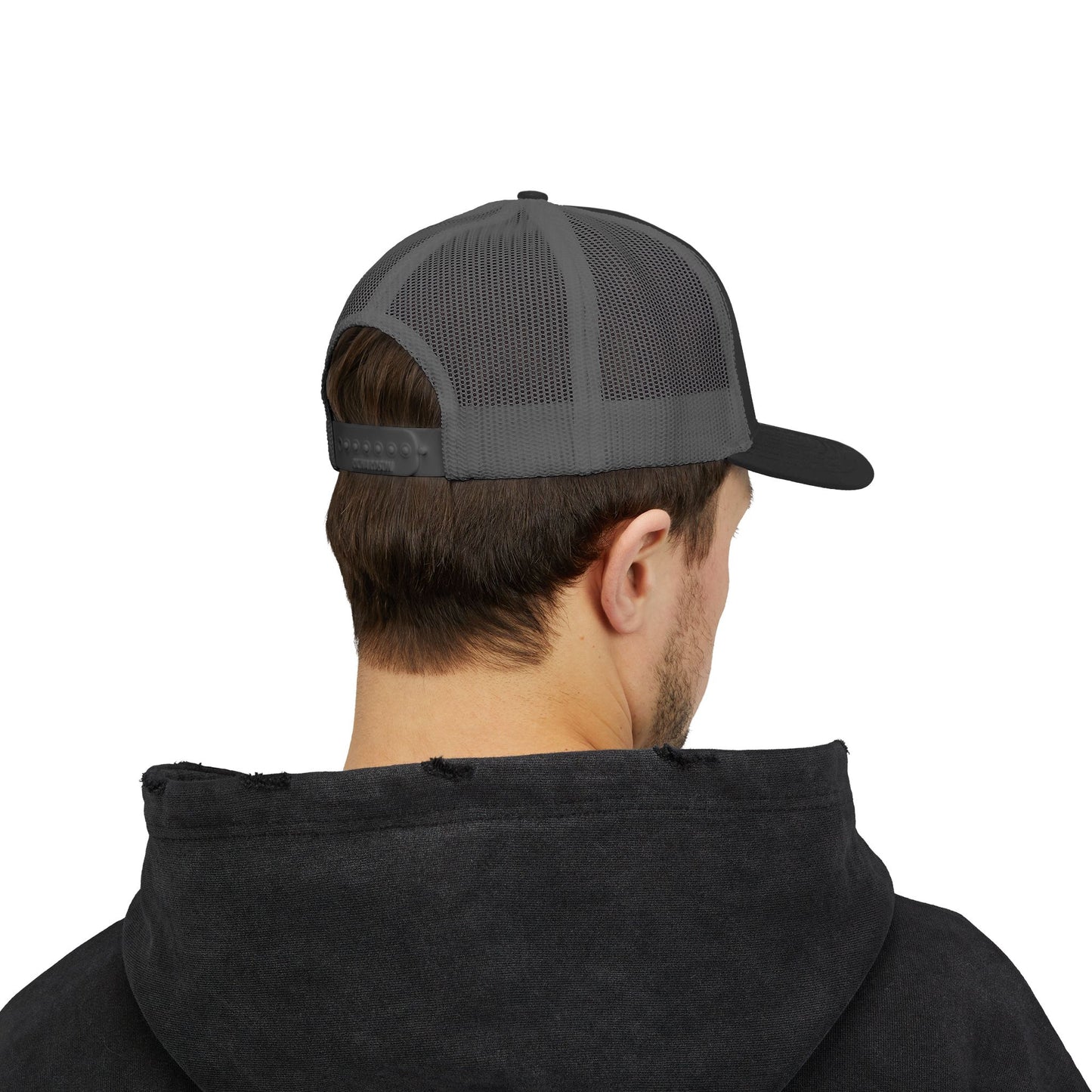 "Q-Classic" Snapback Trucker Cap