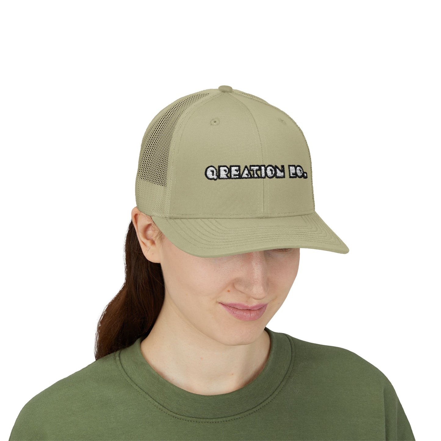 "Q-Classic" Snapback Trucker Cap